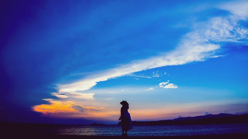 新川帆立の新刊情報まとめ！発売日やあらすじをチェック【2025年最新】