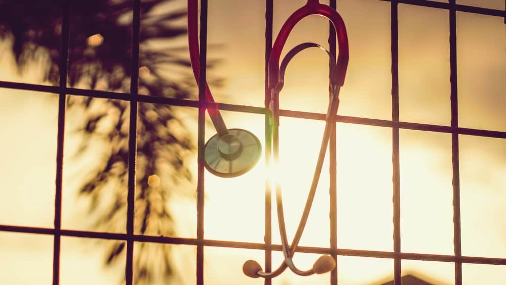 おすすめ医療小説【リアルな現場がそこに】まず読むならコレ